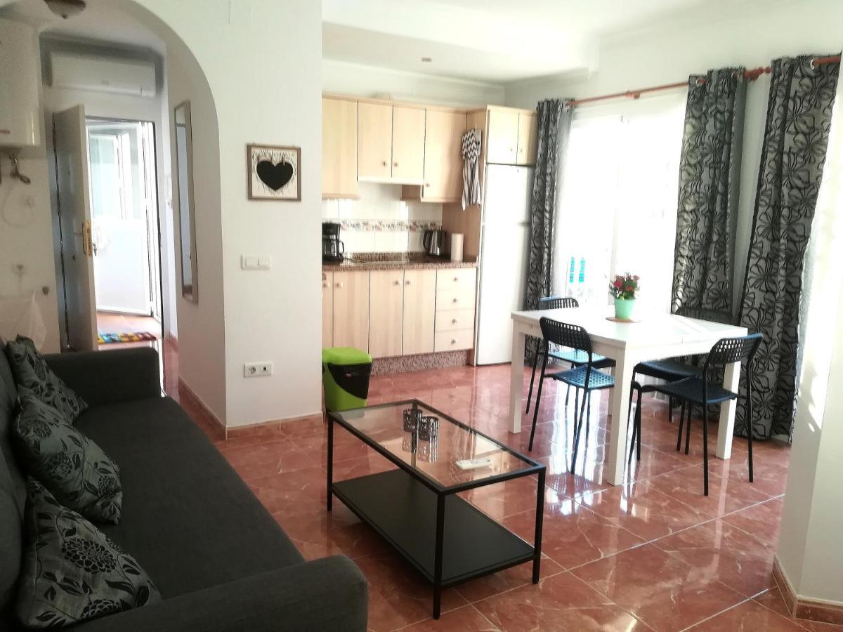 Burriana Holiday Apartments Nerja Esterno foto